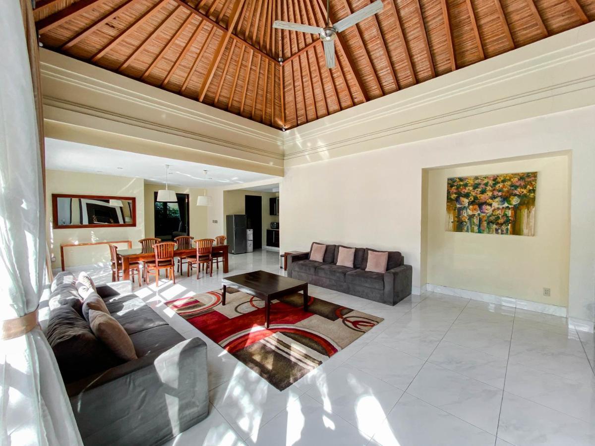Cometa Villas Seminyak By Premier Hospitality Asia エクステリア 写真